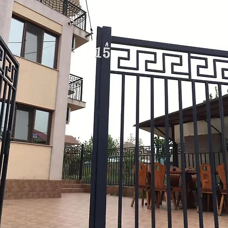 Vila Riviera إيفوري نورد